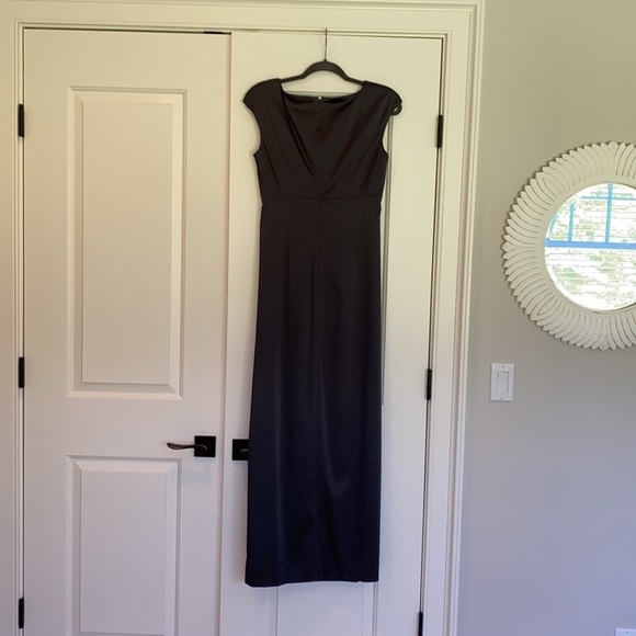 Lauren “Ralph Lauren Evening”. Grey metallic full length gown size 8. - Picture 3 of 3